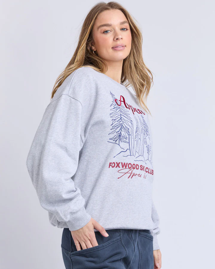 Ski Club Crew - Image 4