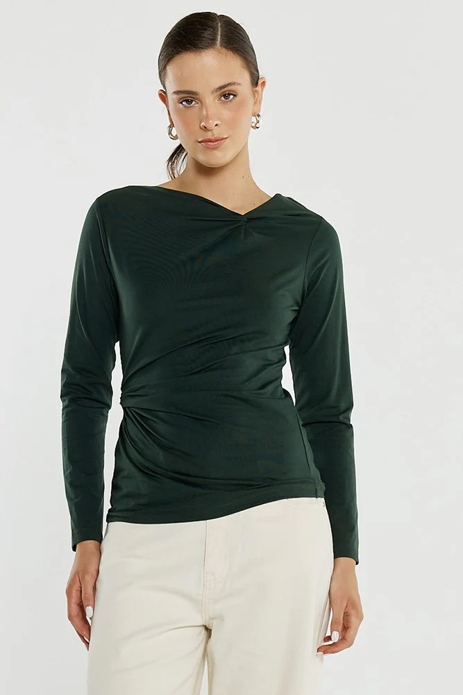 Trending Colour: Evergreen